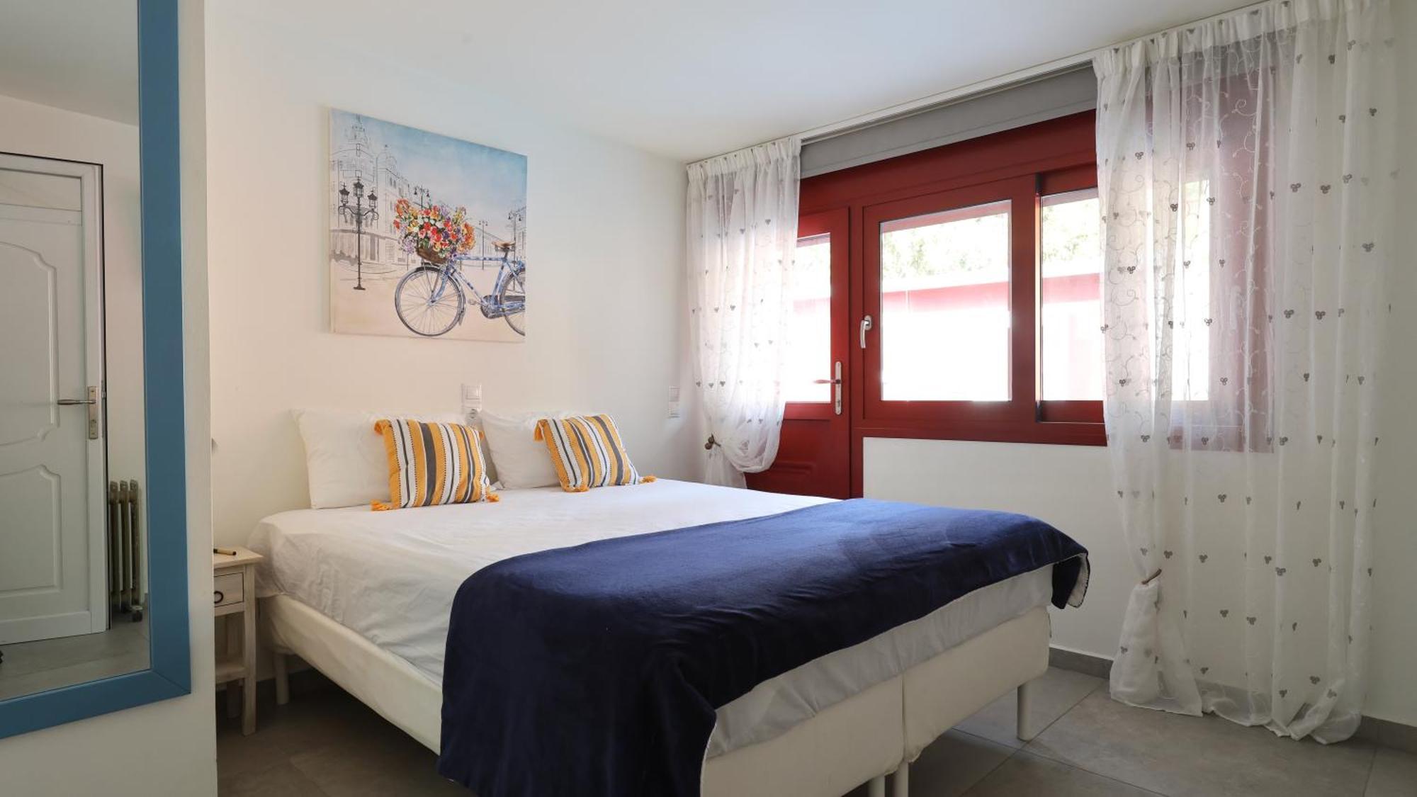 The Bordeaux Door Villa Aegina Exterior photo